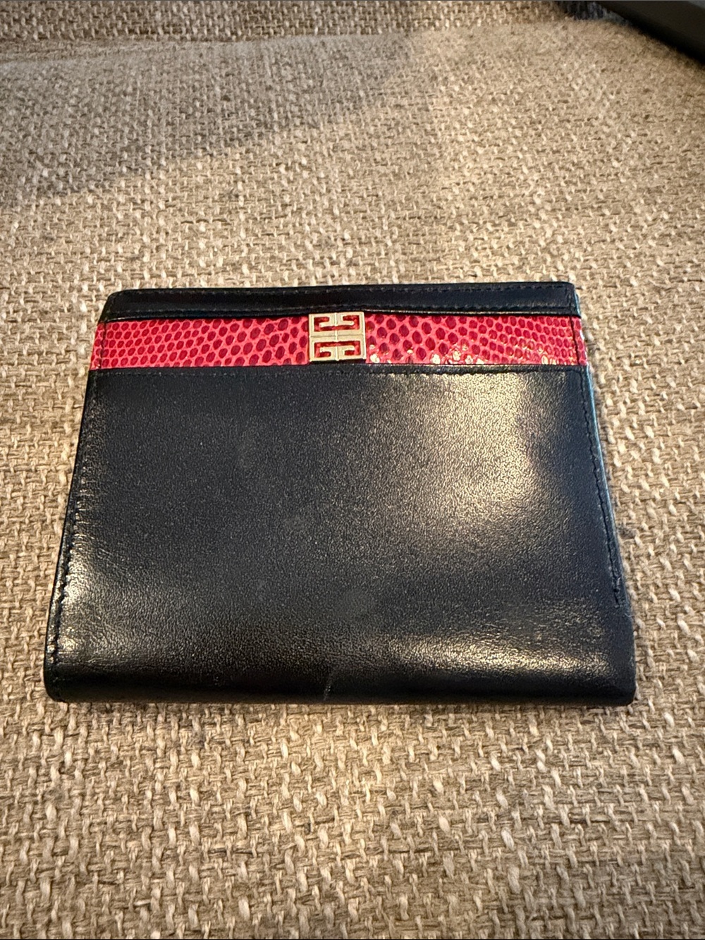 Like New - Givenchy Vintage bifold black leather wallet red lizard-embossed trim